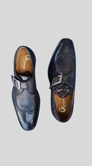 Chaussures en one boucle – Taille 42
